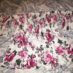 flowey flower off the shoulder top